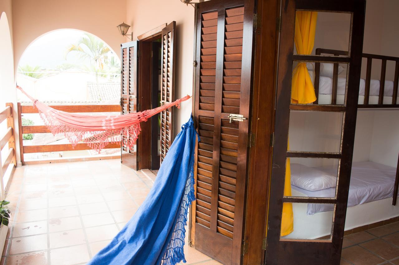 Santo Quintal Hostel Ubatuba Eksteriør bilde