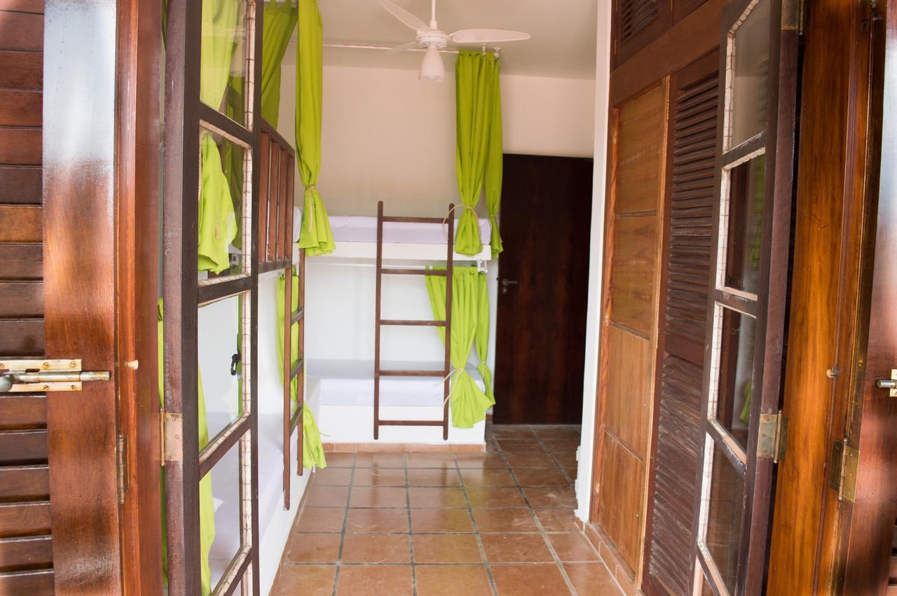 Santo Quintal Hostel Ubatuba Eksteriør bilde
