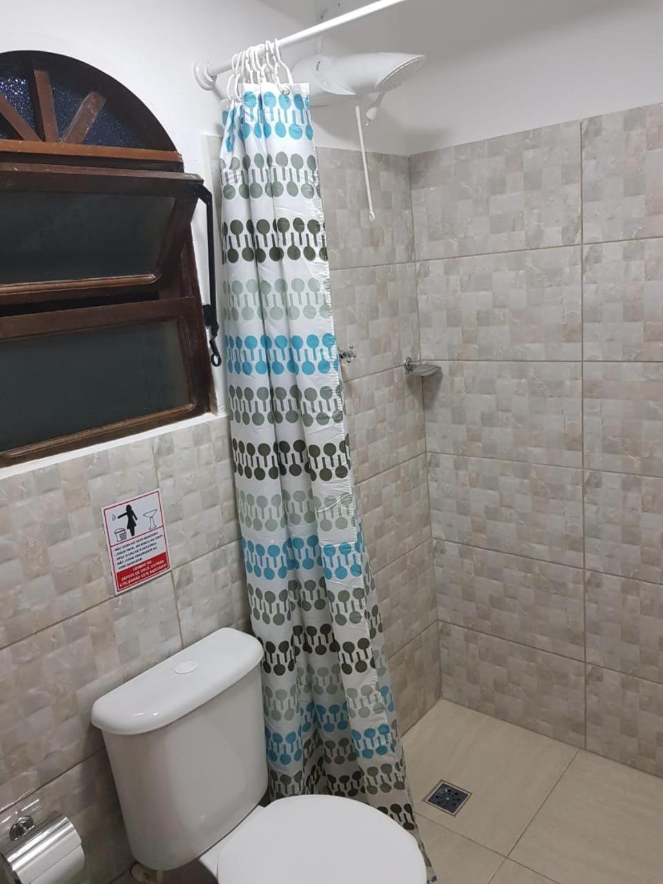 Santo Quintal Hostel Ubatuba Eksteriør bilde